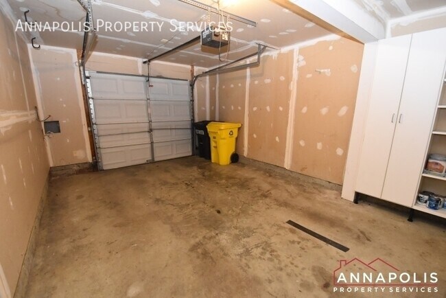 Building Photo - 3751 Glebe Meadow Way