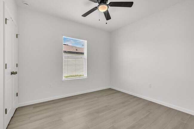 Building Photo - 2535 Slim Haywood Ave