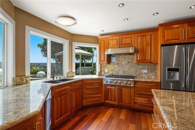 Building Photo - 28356 Chat Dr