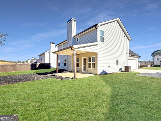 Building Photo - 6369 Woodland Station Dr