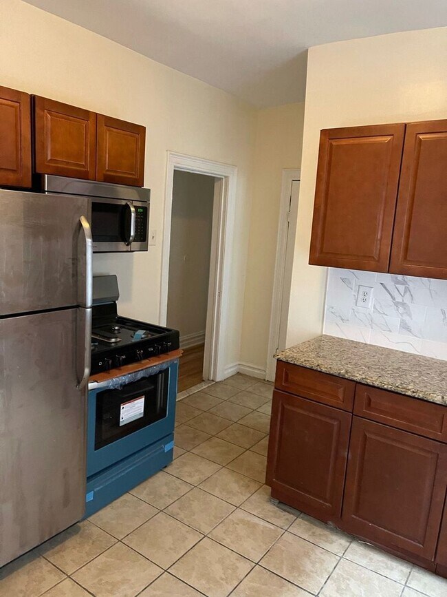 Interior Photo - Hummingbird Heights 319