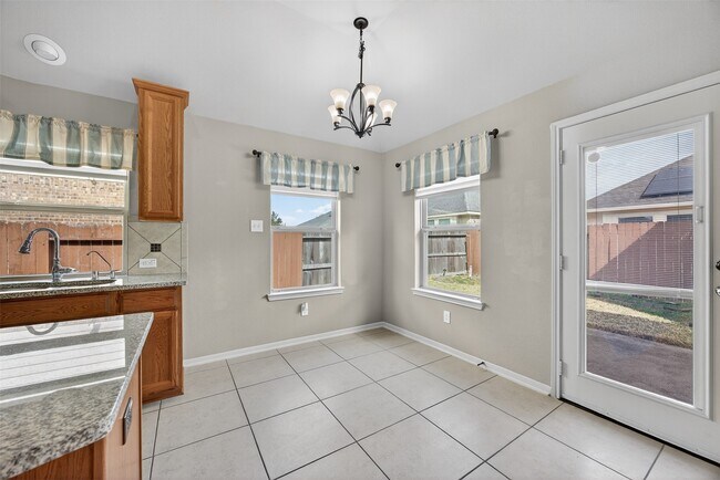 Building Photo - 2009 Scissor Tail Rd