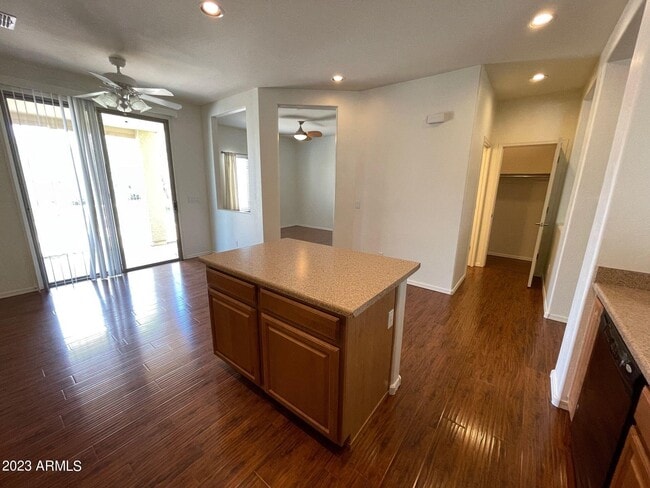 Building Photo - 18235 N Alicia Ct