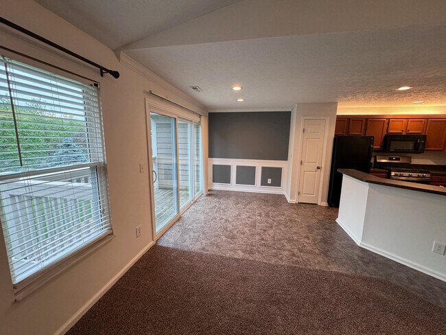 Building Photo - 3388 Fishinger Mill Dr