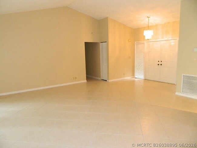 Building Photo - 4002 NW 73rd Ave