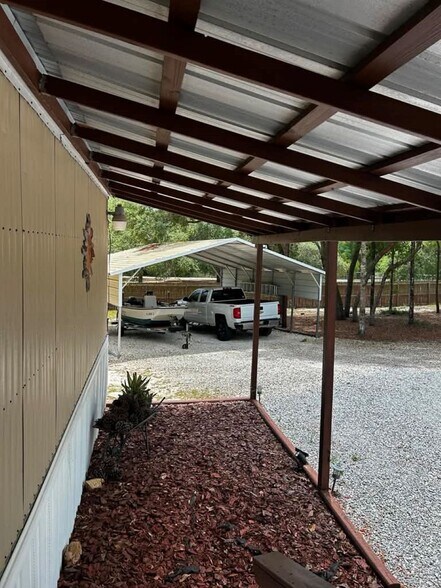 Building Photo - 5553 SW 181st Ct