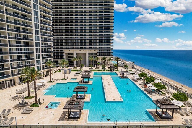 Building Photo - 1830 S Ocean Dr