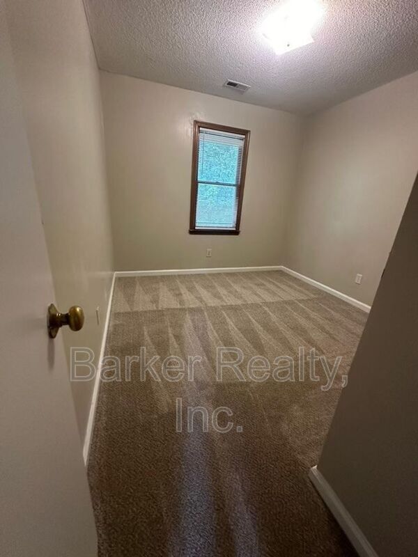Building Photo - 4609 Lavista Ct