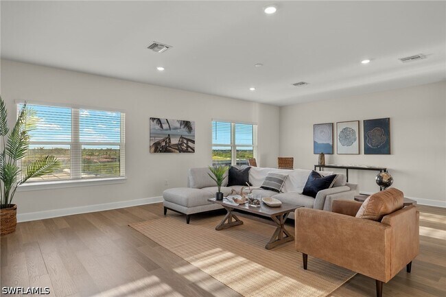 Building Photo - 15429 Turin Dr