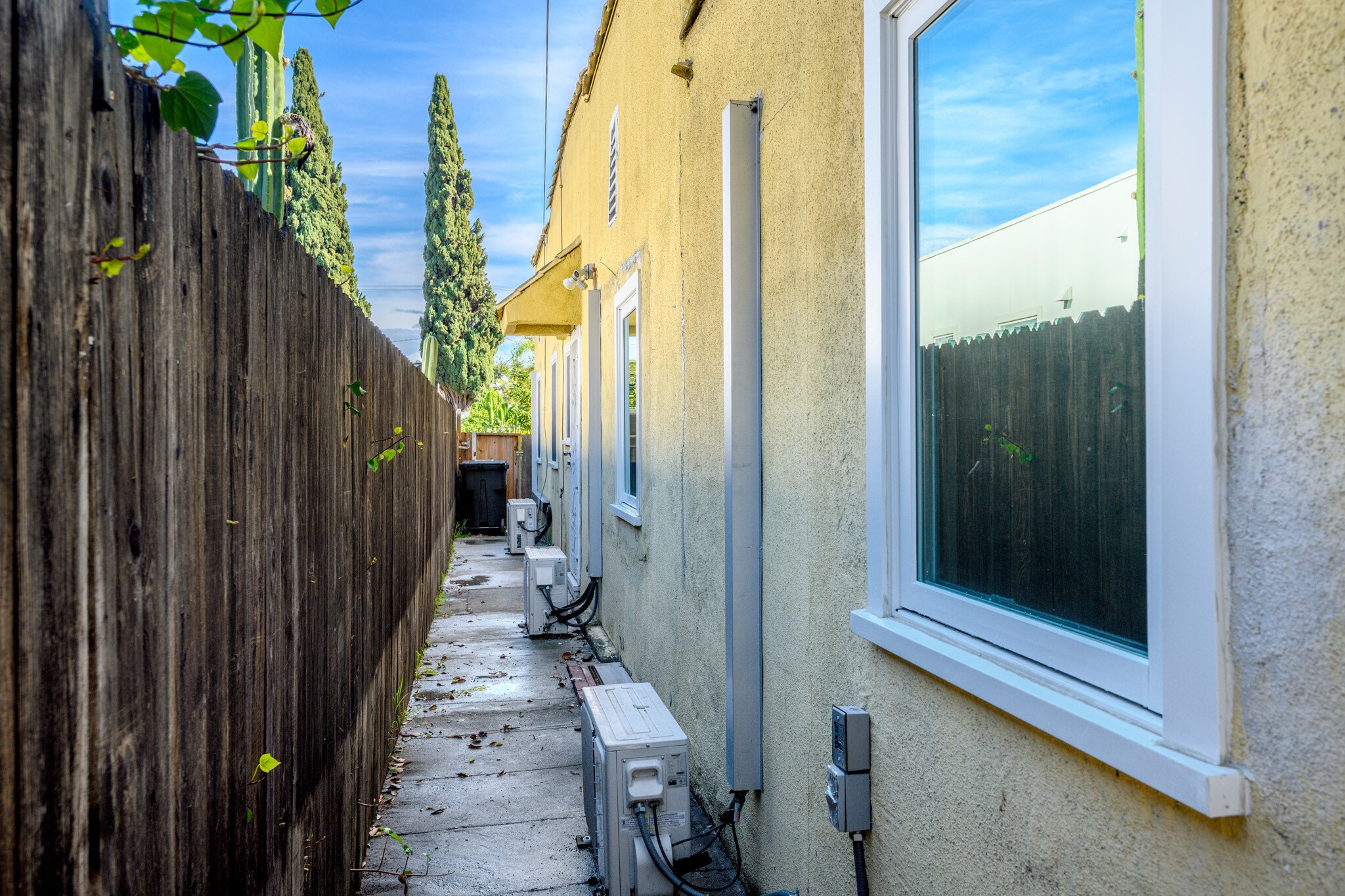 Building Photo - 325 Lafayette St