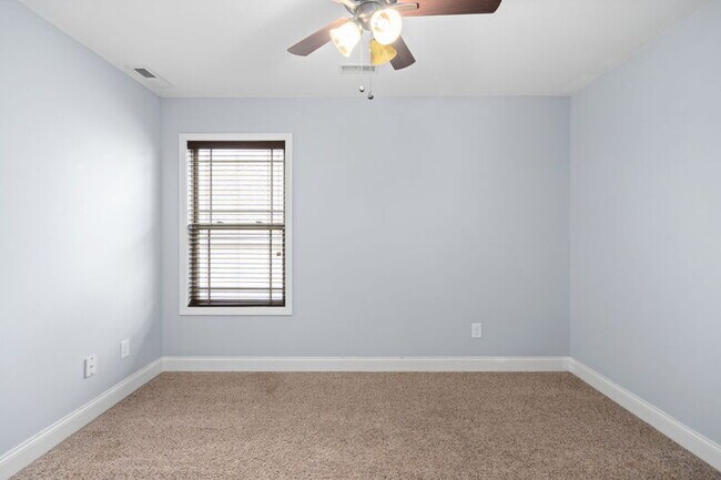 Building Photo - 1389 Judge Tyler Dr