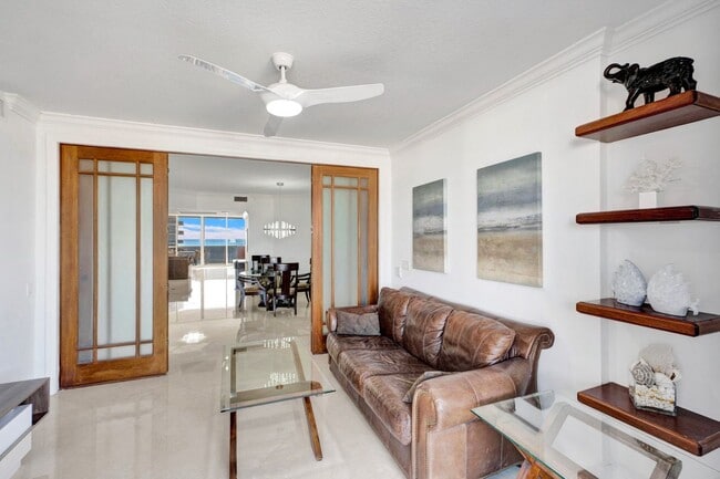 Building Photo - 3100 N Ocean Blvd