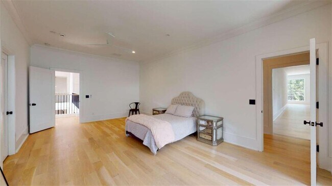 Building Photo - 3206 Arden Rd NW