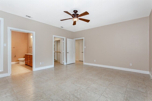 Building Photo - 6149 Vickery Blvd