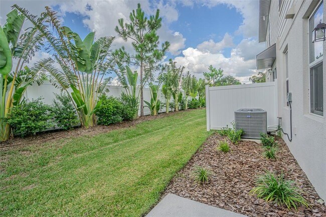 Building Photo - 32483 Limitless Pl