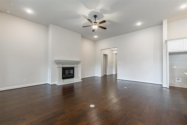Building Photo - 28225 Beckwood Dr