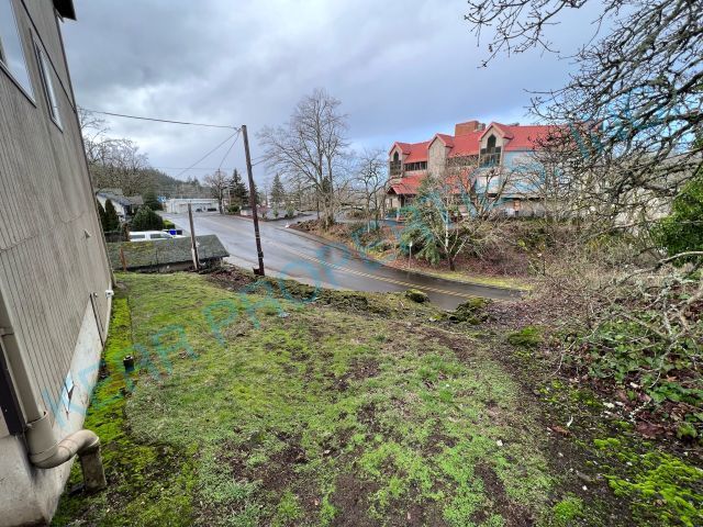 Building Photo - Charming 2-Bedroom Rental in Prime Oregon City Location!