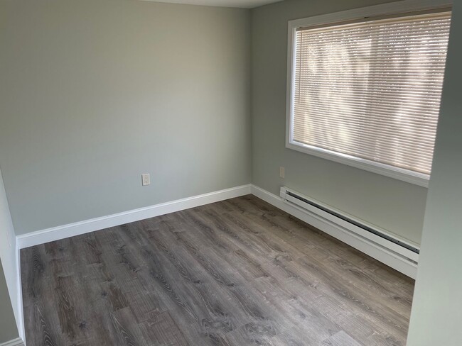 Interior Photo - Fox Park