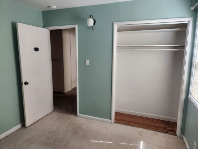 Building Photo - 4118 Cobblestone Dr