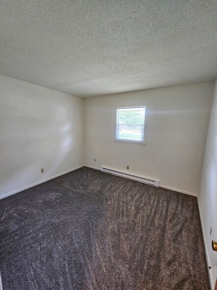 Building Photo - 1621 Blanchard Ave