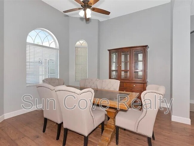 Building Photo - 6407 213th St E