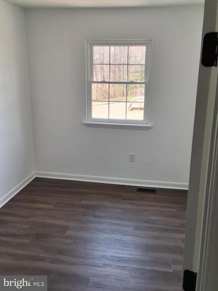 Building Photo - 14874 Emberdale Dr