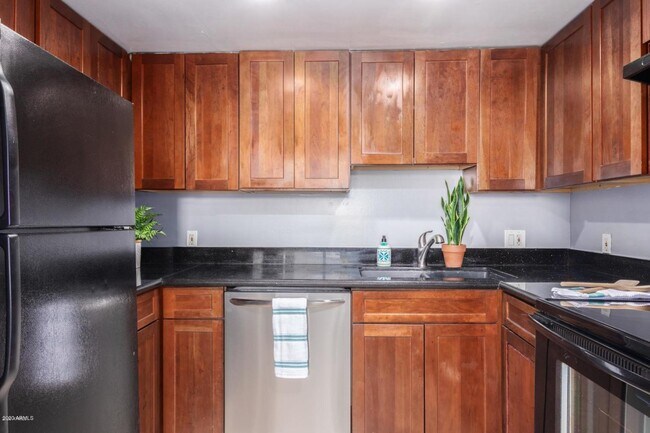 Building Photo - 1234 N 36th St