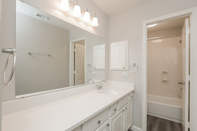 Building Photo - 13406 Lake Passage Ln
