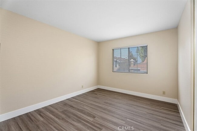Building Photo - 13754 Iroquois
