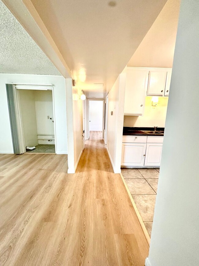 Building Photo - Ask about the Move-In Special - 3 Bedroom ...