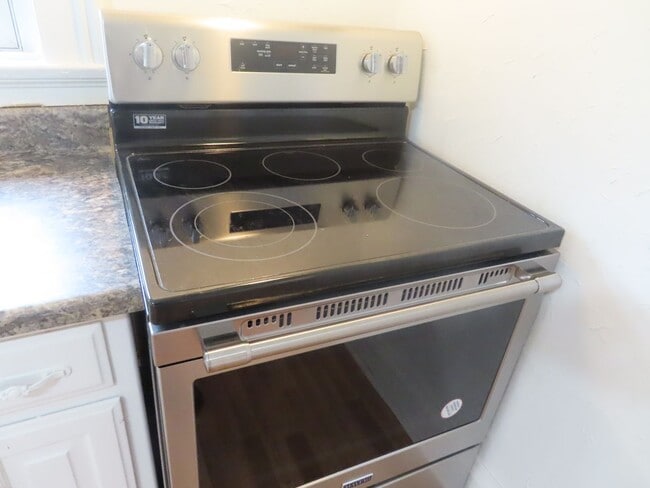 Building Photo - PLANNING ONLY - Mid May - Are you ready to take the next step with your business?  Commercial Hom...