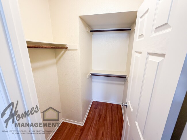 Building Photo - Homes Management - Escondido Home