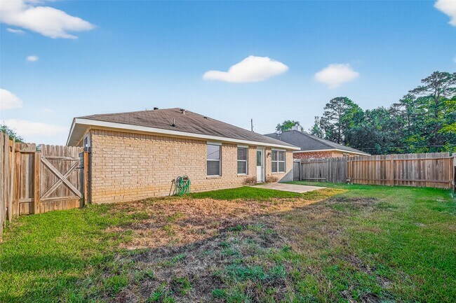 Building Photo - 1907 Meadow Edge Ln