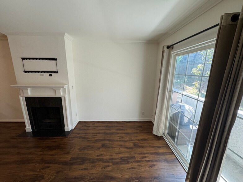 Building Photo - 4401 Sepulveda Blvd