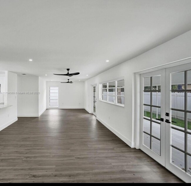 Building Photo - 11550 SW 80th Terrace