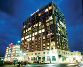 Building Photo - Unit 1105 - First Security Center