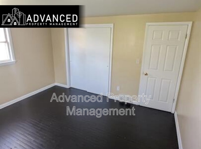 Building Photo - 7032A W Mill Rd