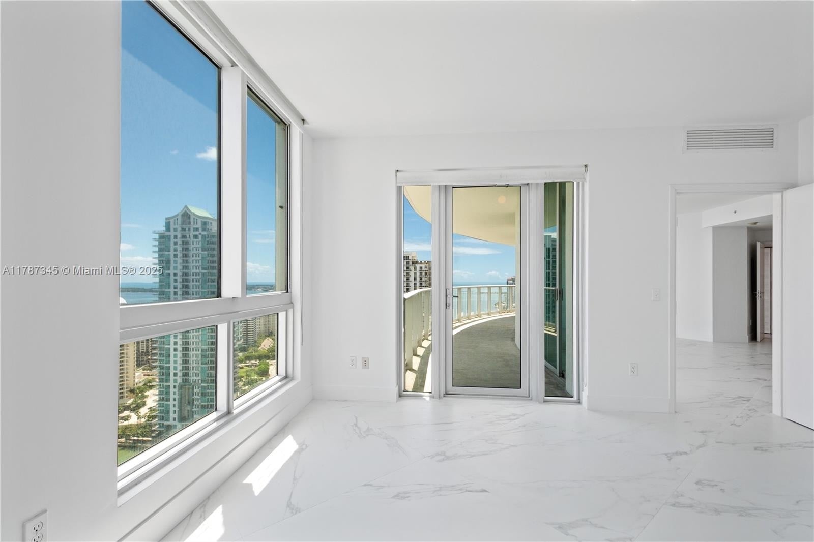 Building Photo - 300 S Biscayne Blvd