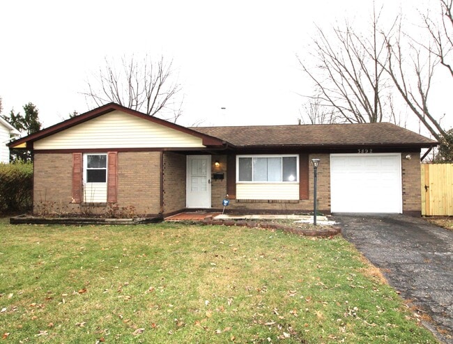 Building Photo - 3892 Beechton Rd