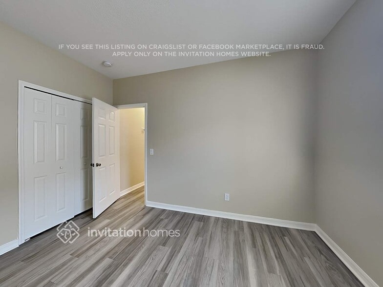 Building Photo - 901 Benton Dr