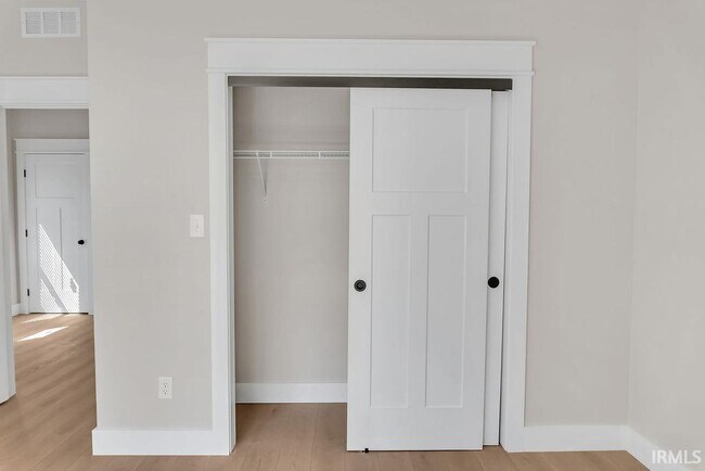 Building Photo - 717 S Henderson St