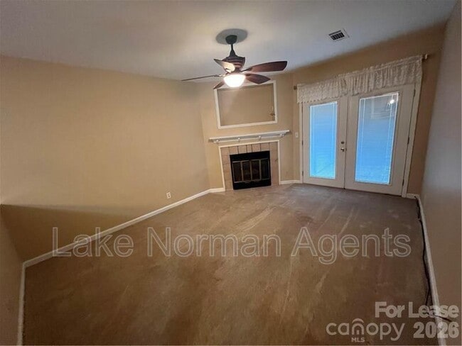 Building Photo - 18817 Nautical Dr