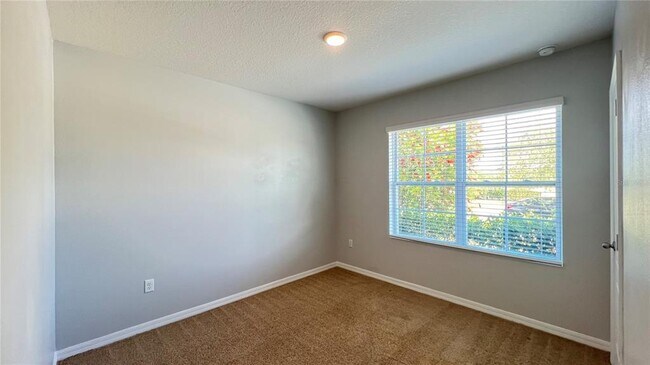 Building Photo - 2440 White Poppy Dr