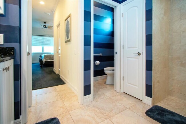 Building Photo - 4940 Tobermory Way