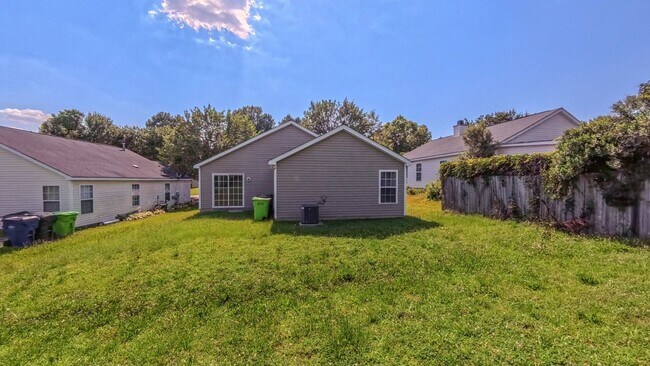 Building Photo - Charming 3BR House in Raleigh
