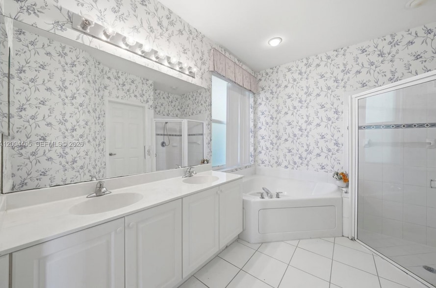 Building Photo - 2513 Coral Trace Pl