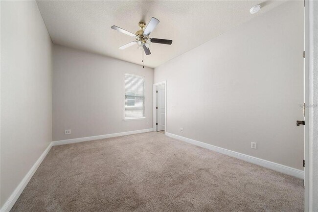 Building Photo - 7508 Lake Albert Dr