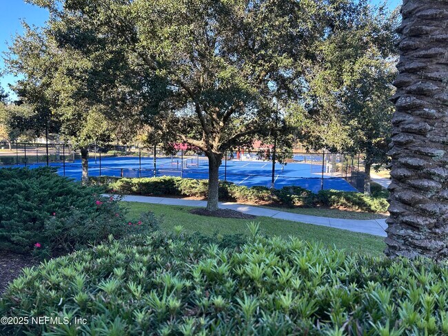 Building Photo - 2904 Laurel Springs Dr