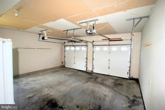 Building Photo - 1506 Chain Bridge Ct