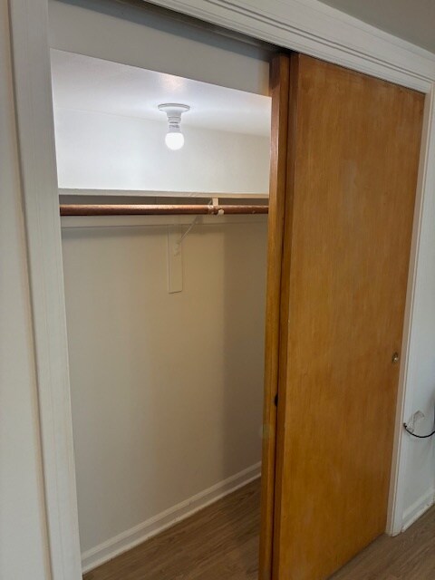 Building Photo - 4925 Greenwood St